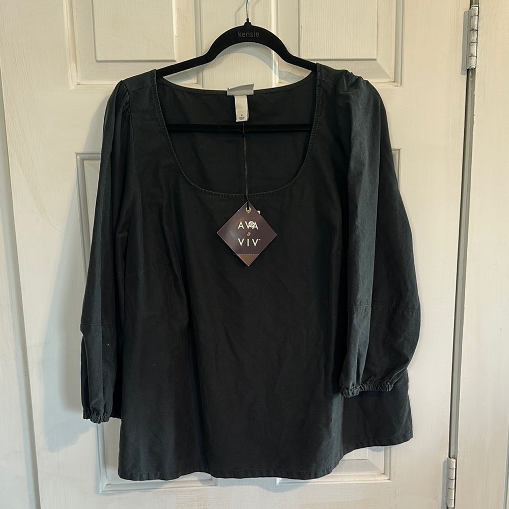 Ava & Viv Black Top Size X NWT